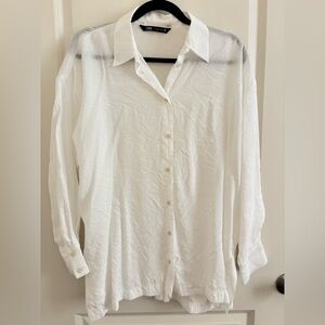 Zara Women's White Button-Up Shirt S